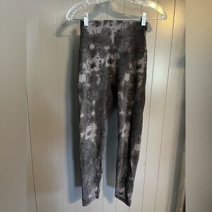 Zyia active the dye gray ribbed leggings